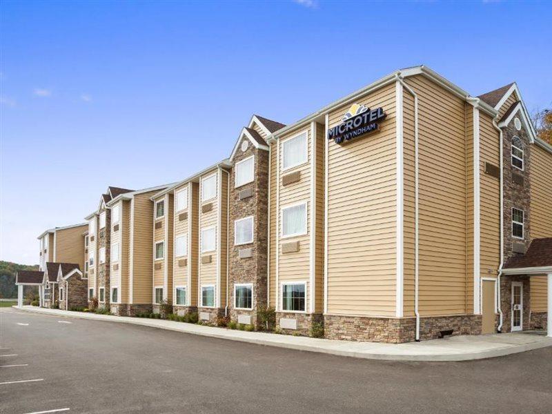 Microtel Inn & Suites By Wyndham Cambridge Exterior photo